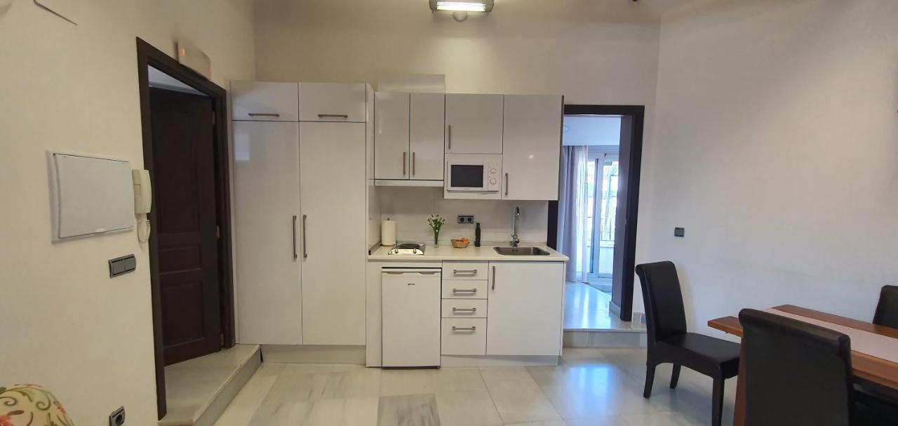 Apartamentos Torre De La Mezquita Córdoba Exteriör bild